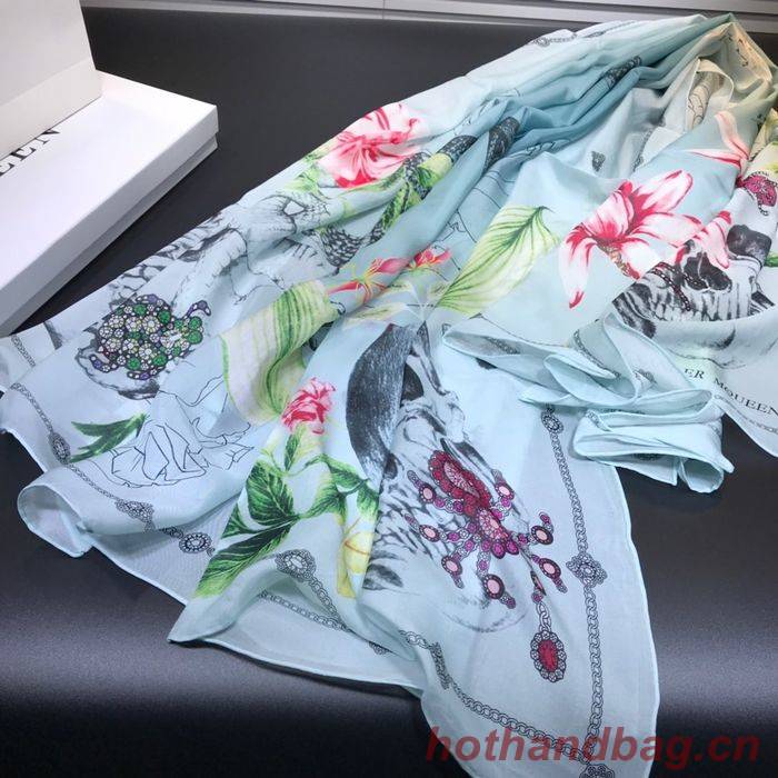 Alexander Mcqueen Scarf MQC00002 Alexander Mcqueen Scarf MQC00002